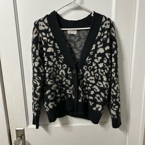 Universal Thread leopard Cardigan